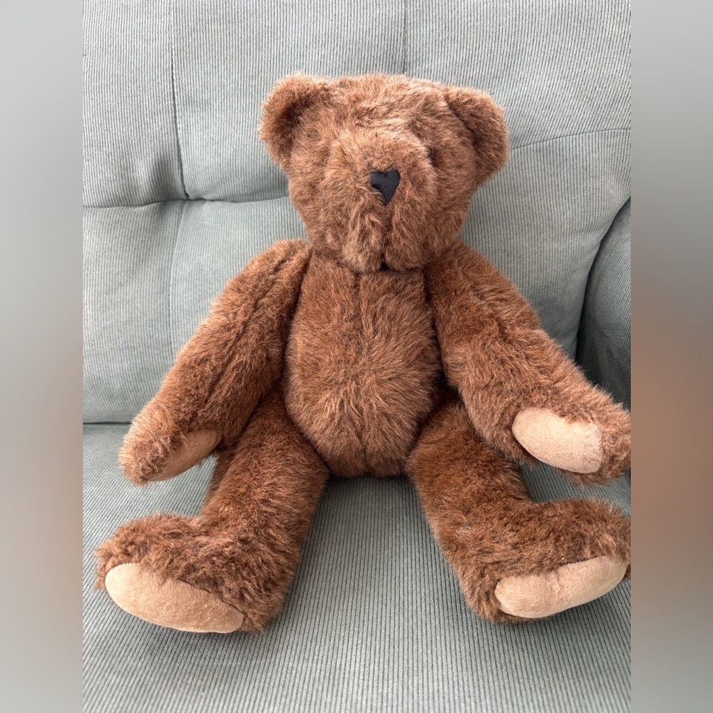 Vermont Teddy Bear Company Jointed 16” Plush Bear
